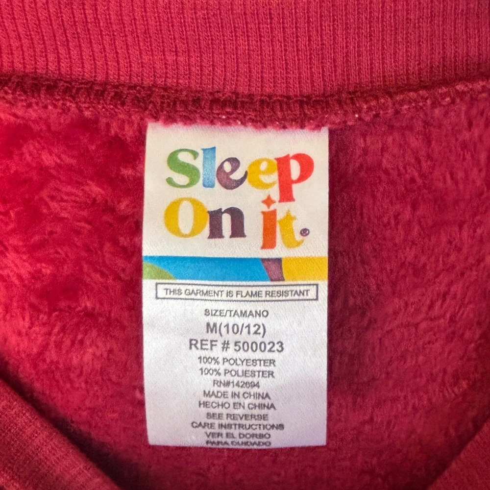 NWT Sleep On It Fleece Pajama Set in Berry